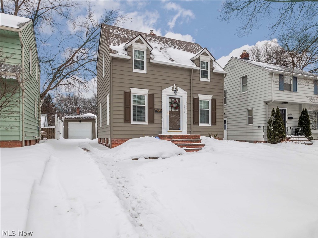 14430 Alger Road Cleveland, OH 44111 - Photo 3 of 33 Gallery Image 3