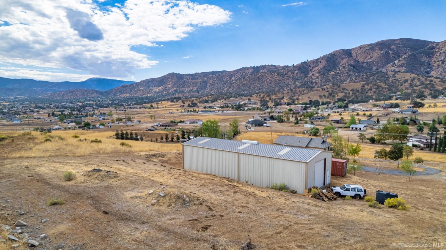23980 Woodford-Tehachapi Road Tehachapi, CA 93561 - Photo 39 of 47 Gallery Image 39