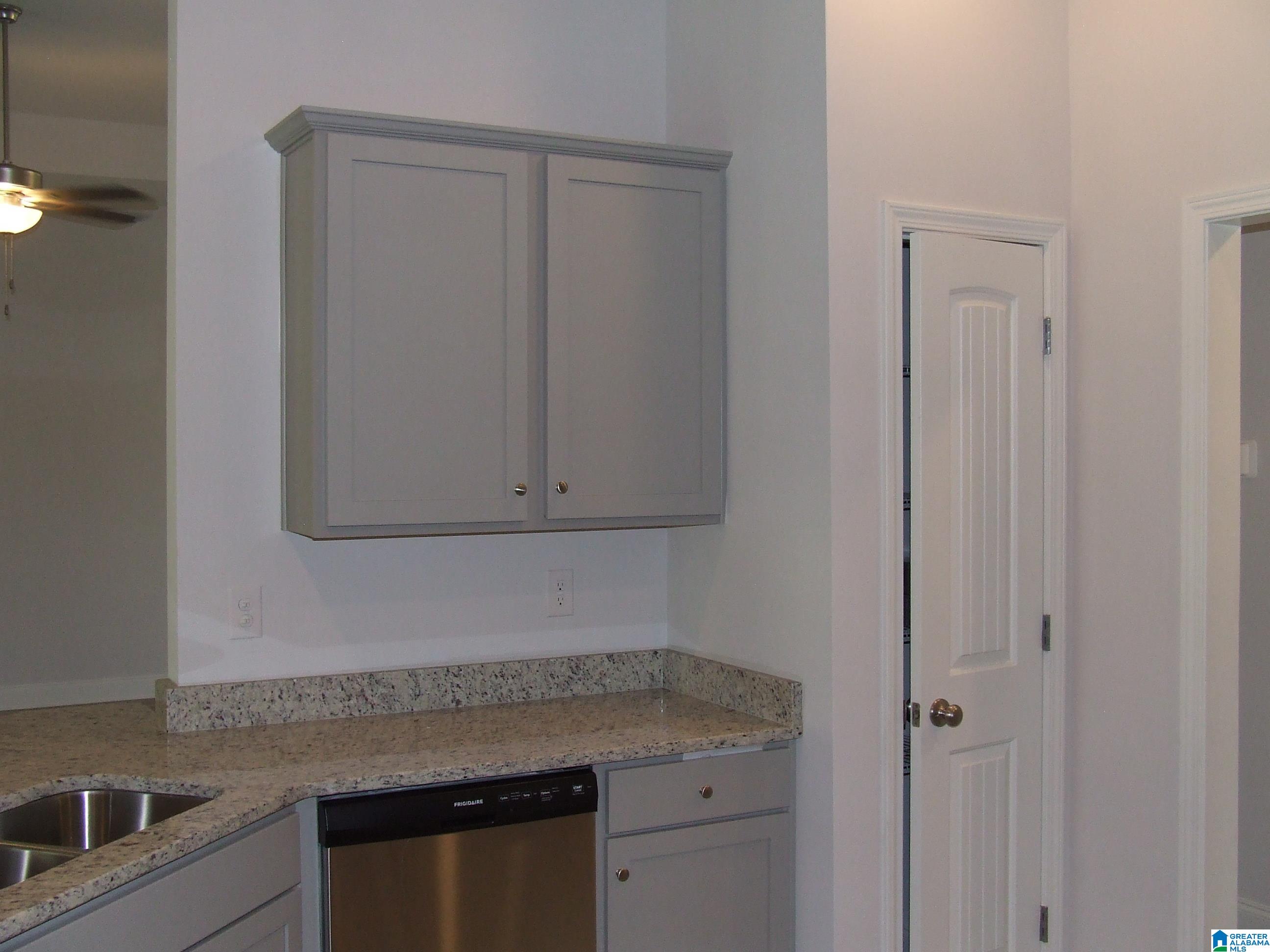 415 Harless Lane Alabaster, AL 35007 - Photo 15 of 30 Gallery Image 15