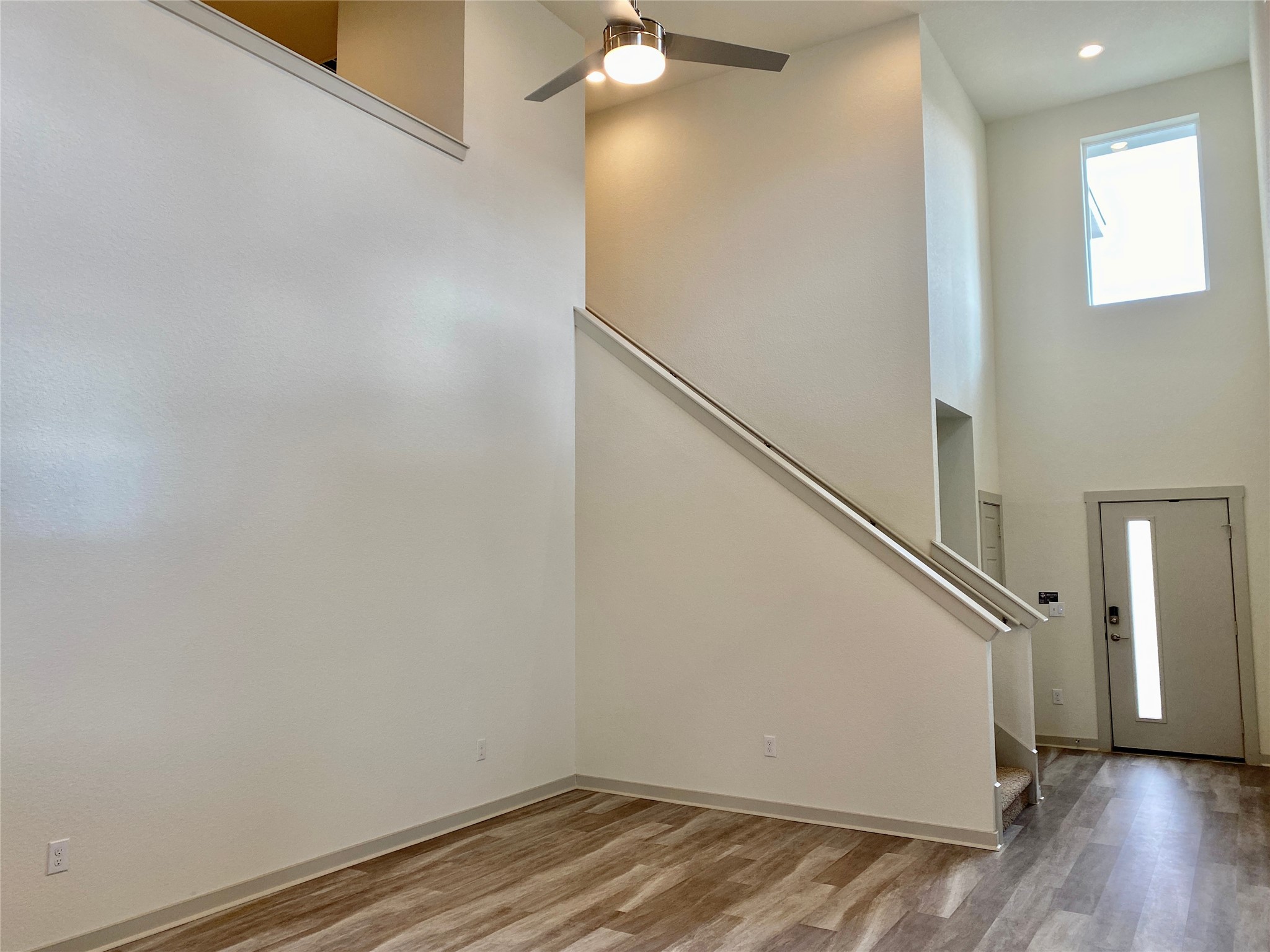 10210 Criswell Road Austin, TX 78754 - Photo 5 of 33
