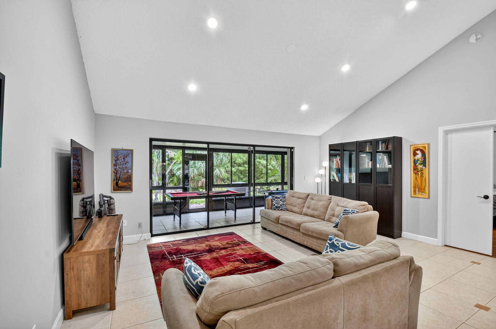 20909 Boca Ridge Drive South Boca Raton, FL 33428 - Photo 12 of 62 Living Room