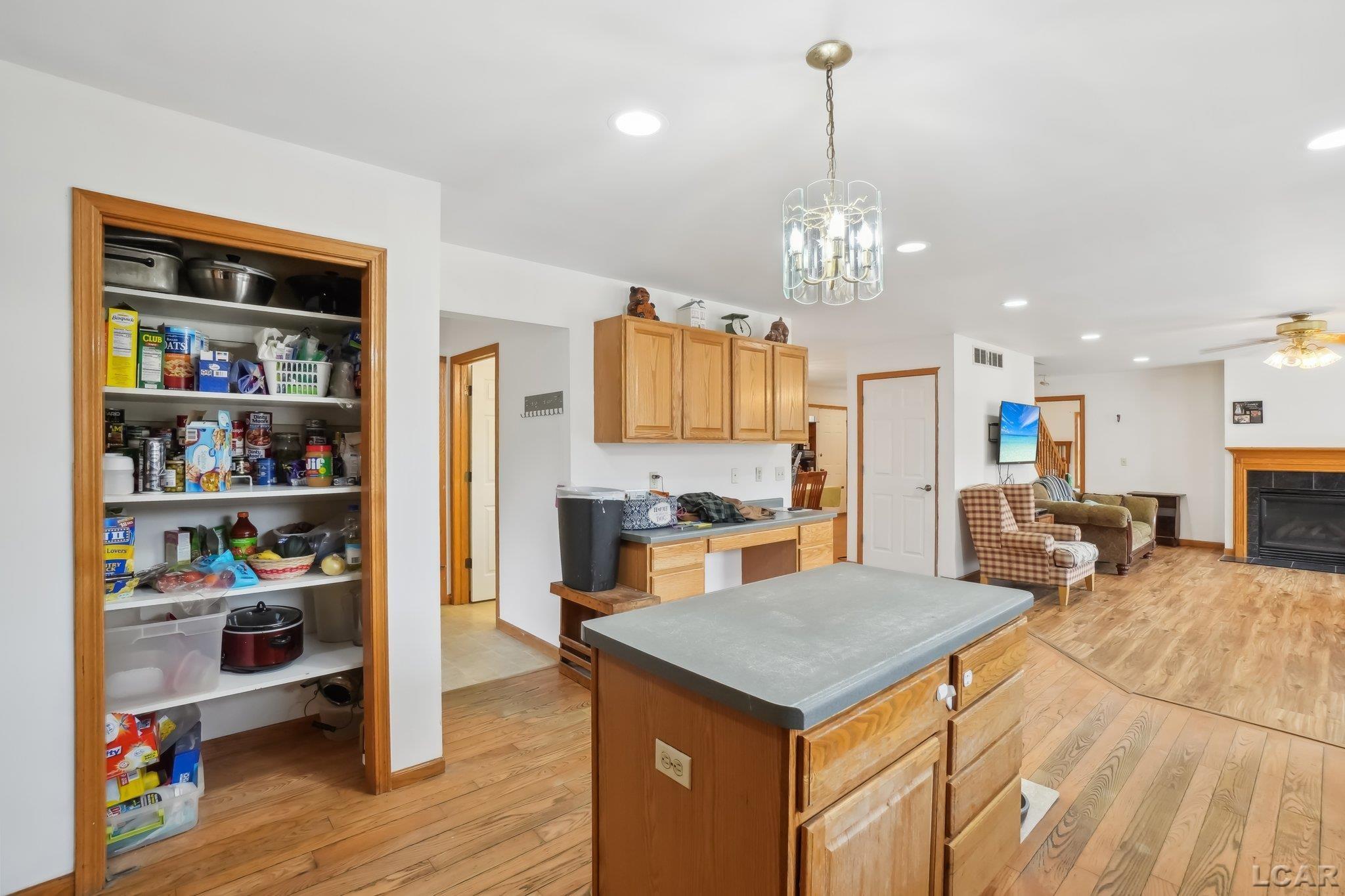 21200 Willow Road Manchester, MI 48158 - Photo 13 of 62 50165668-6c2765ef-68ef-487e-a871-9eee3a4b183f.JPG