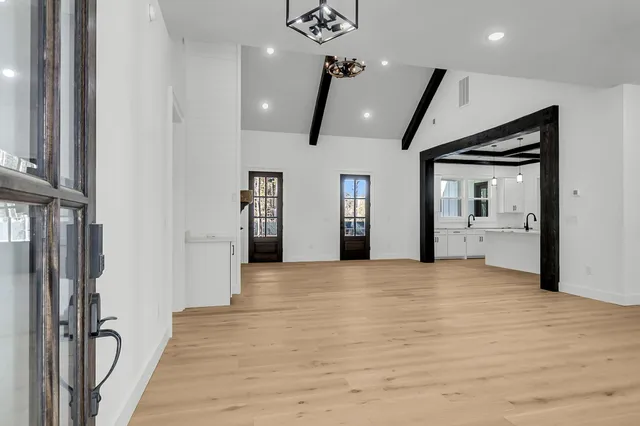 $950,000 | 142 Argosy Drive, Summerville, SC 29483