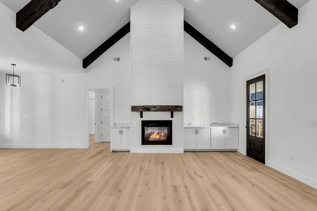 $950,000 | 142 Argosy Drive, Summerville, SC 29483