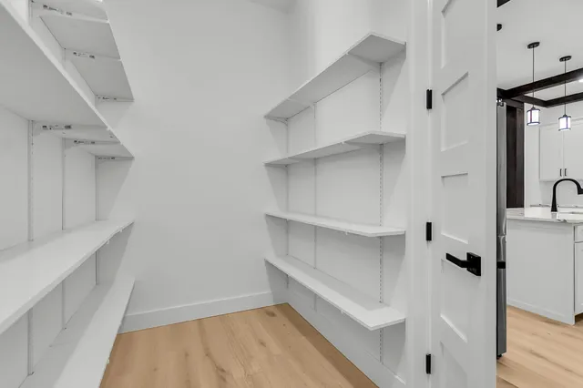 $950,000 | 142 Argosy Drive, Summerville, SC 29483