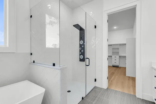 $950,000 | 142 Argosy Drive, Summerville, SC 29483