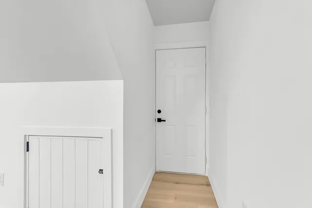 $950,000 | 142 Argosy Drive, Summerville, SC 29483