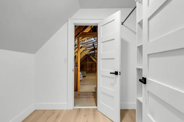 $950,000 | 142 Argosy Drive, Summerville, SC 29483