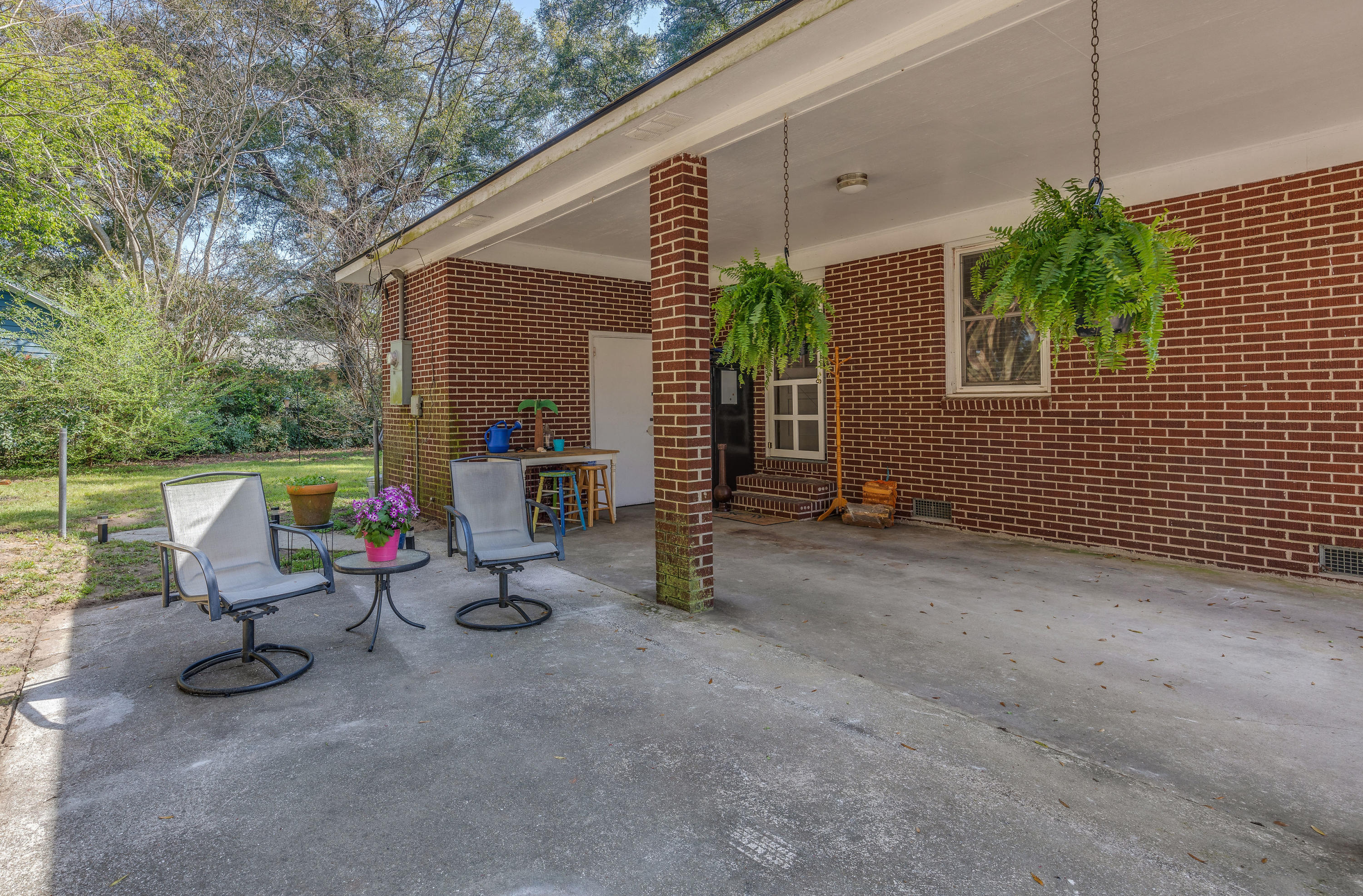 1246 Julian Clark Road Charleston, SC 29412 - Photo 15 of 17 Car port