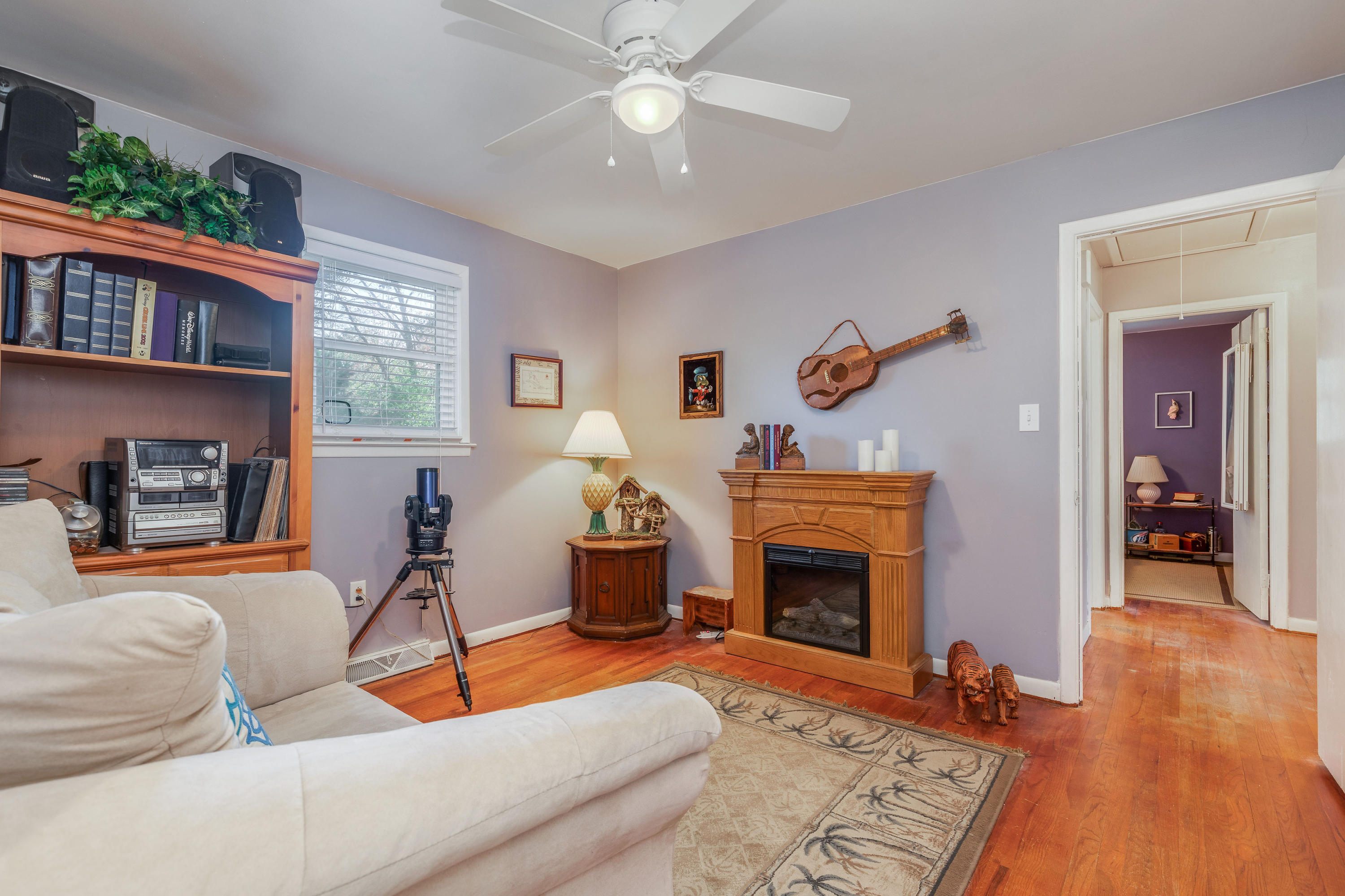 1246 Julian Clark Road Charleston, SC 29412 - Photo 8 of 17 Office/ Bedroom 3