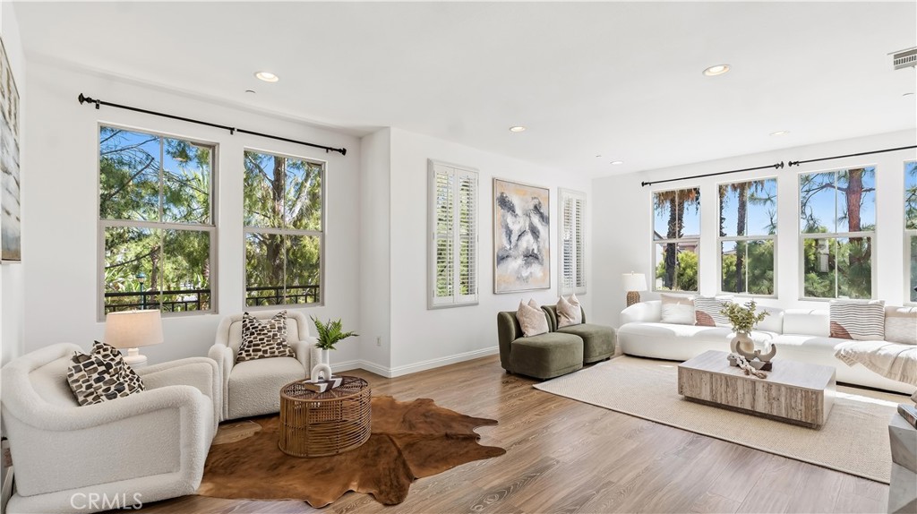 827 The Promenade, Unit F Azusa, CA 91702 - Photo 8 of 51 Gallery Image 8