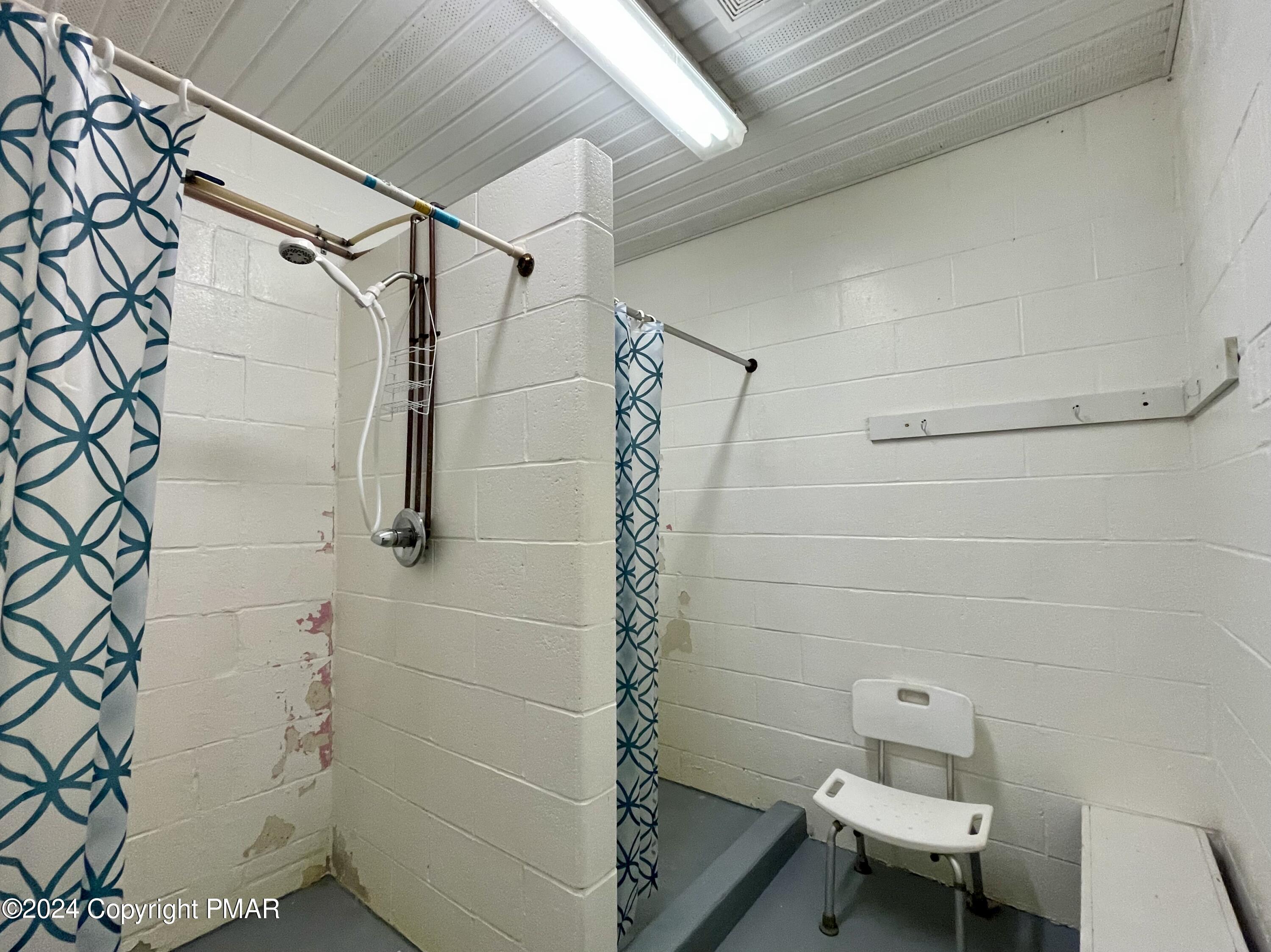 47 Red Wing Path Gouldsboro, PA 18424 - Photo 49 of 51 a bathroom with a shower and a toilet