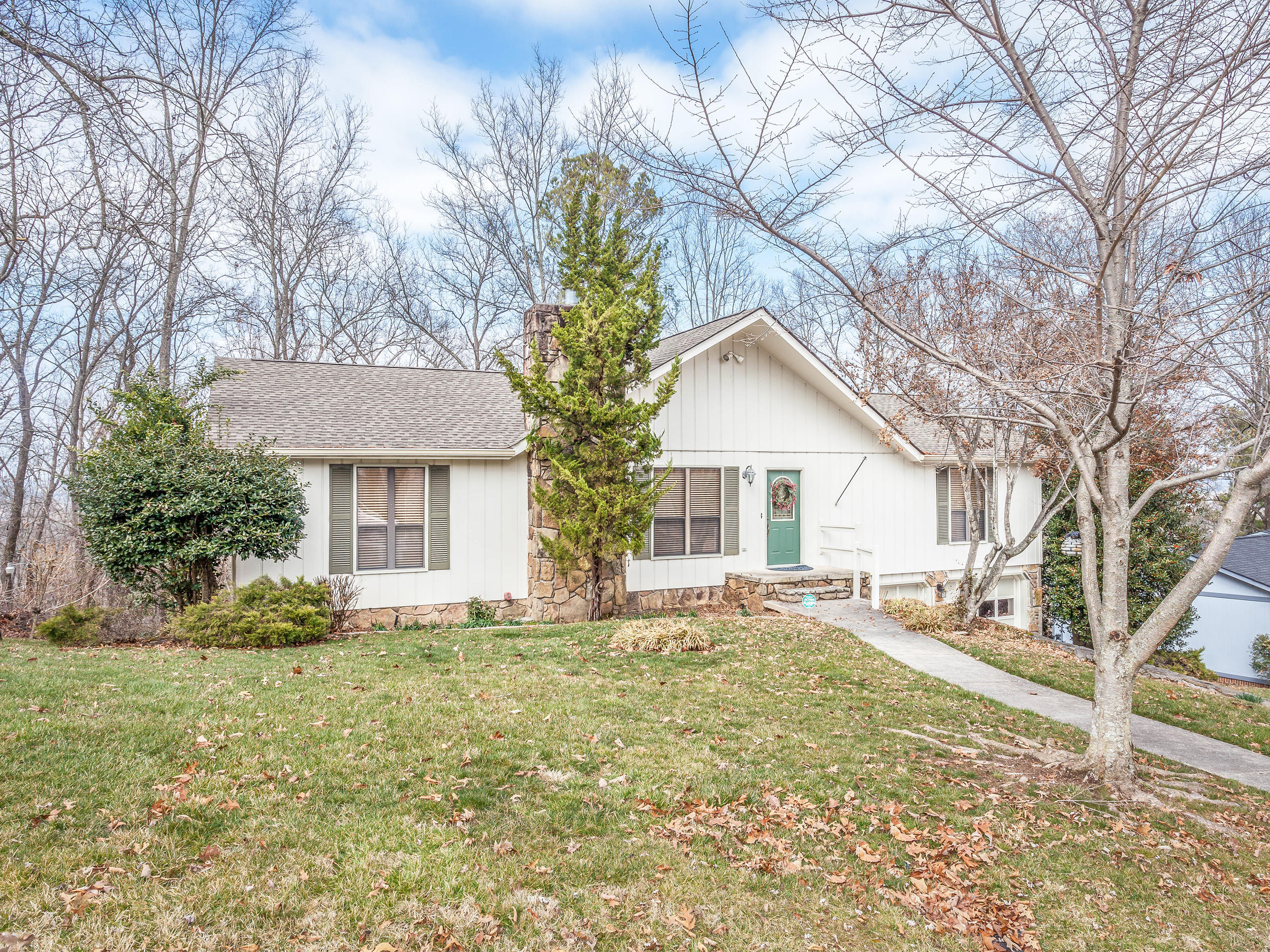 1051 Shady Fork Road Chattanooga, TN 37421 - Photo 2 of 19 Exterior_Front 1