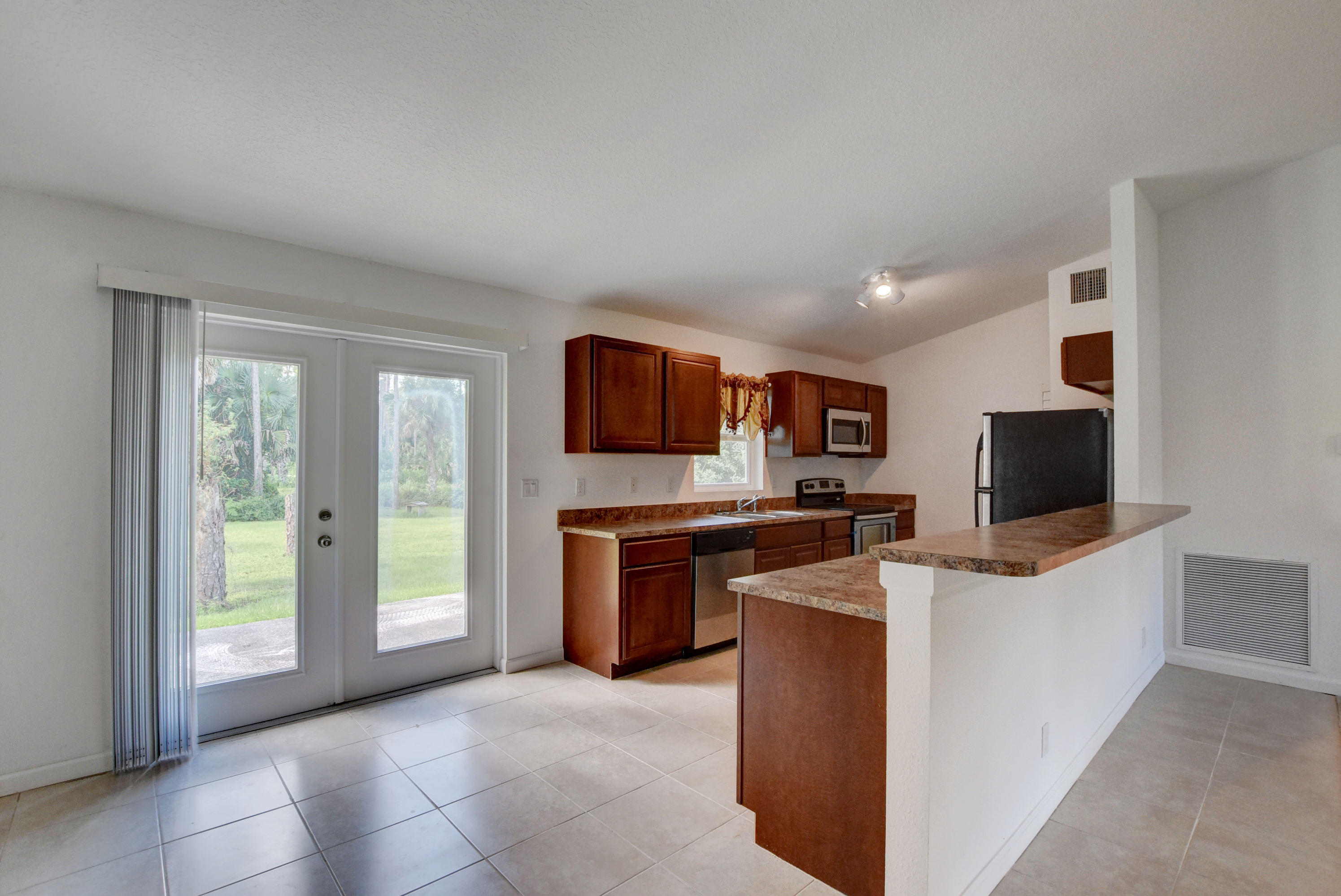 17184 63rd Road North Loxahatchee, FL 33470 - Photo 5 of 36 Kitchen