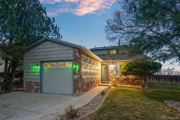 $450,000 | 17551 East Temple Drive, Aurora, CO 80015