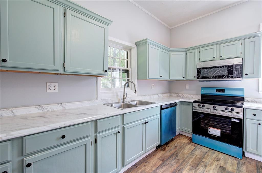 306 Cave Spring Street Southwest Rome, GA 30161 - Photo 10 of 37