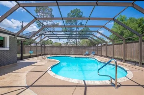 $329,000 | 208 Bedford Street, Laplace, LA 70068