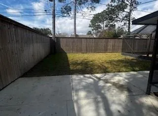 $329,000 | 208 Bedford Street, Laplace, LA 70068