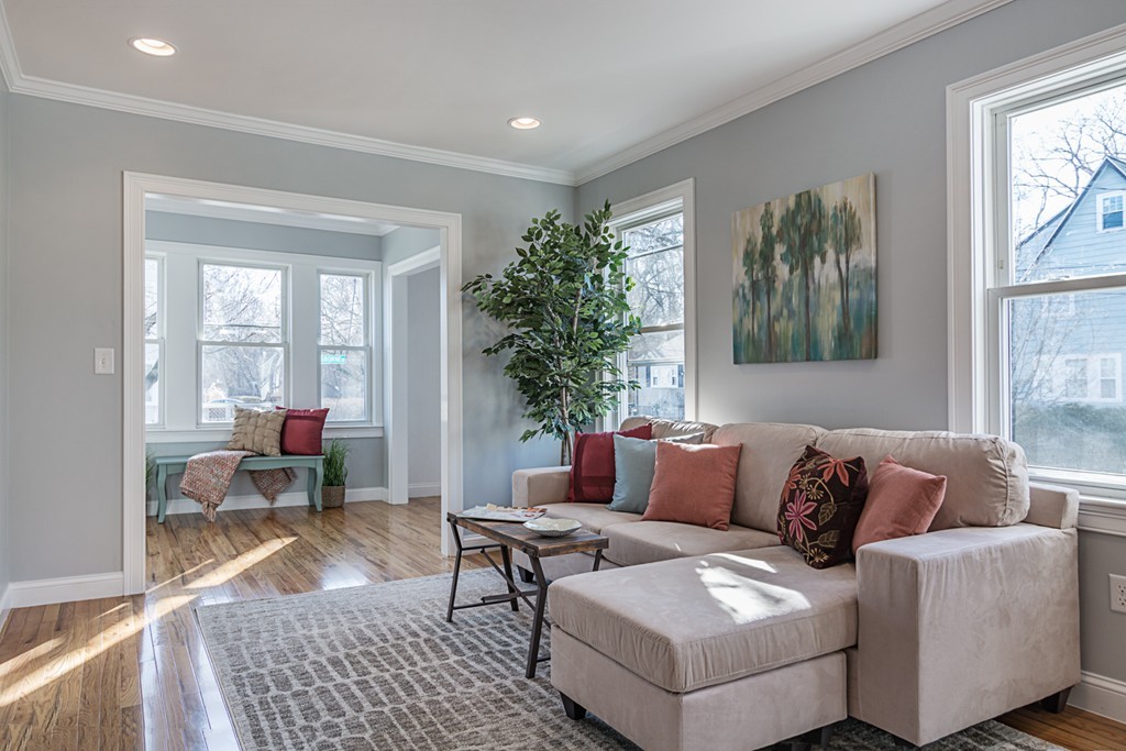 17-19 Osborne Road, Unit 17 Arlington, MA 02474 - Photo 4 of 17 Gallery Image 4