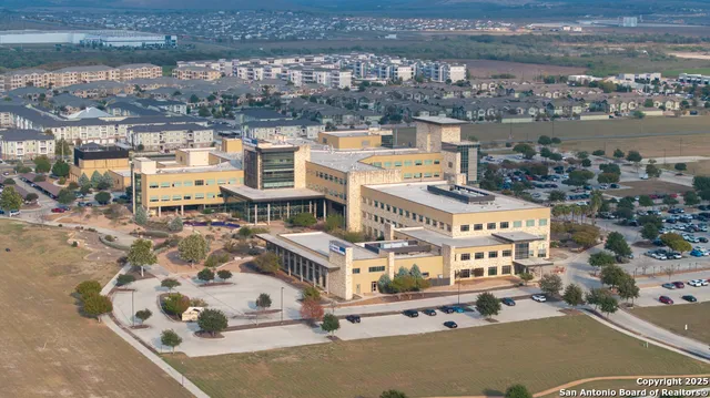 a picture of city view