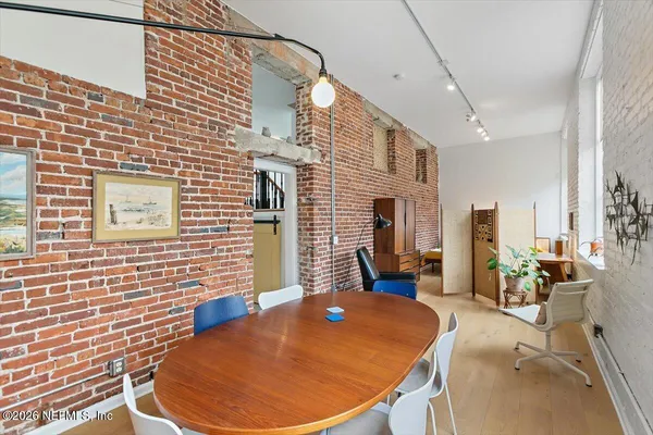 $385,000 | 1951 North Market Street, Unit 9, Jacksonville, FL 32206