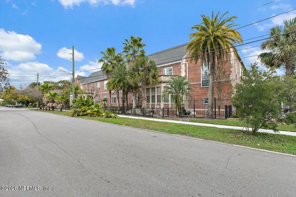 $385,000 | 1951 North Market Street, Unit 9, Jacksonville, FL 32206