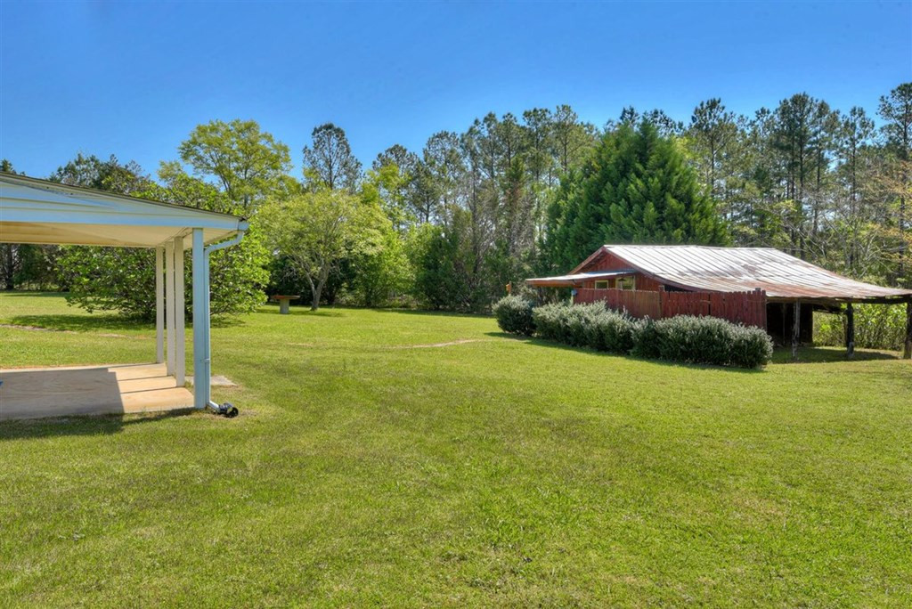 63 Flat Rock Road Modoc, SC 29838 - Photo 2 of 29