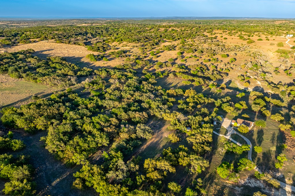 2873 Ranch Road Fredericksburg, TX 78624 - Photo 9 of 58