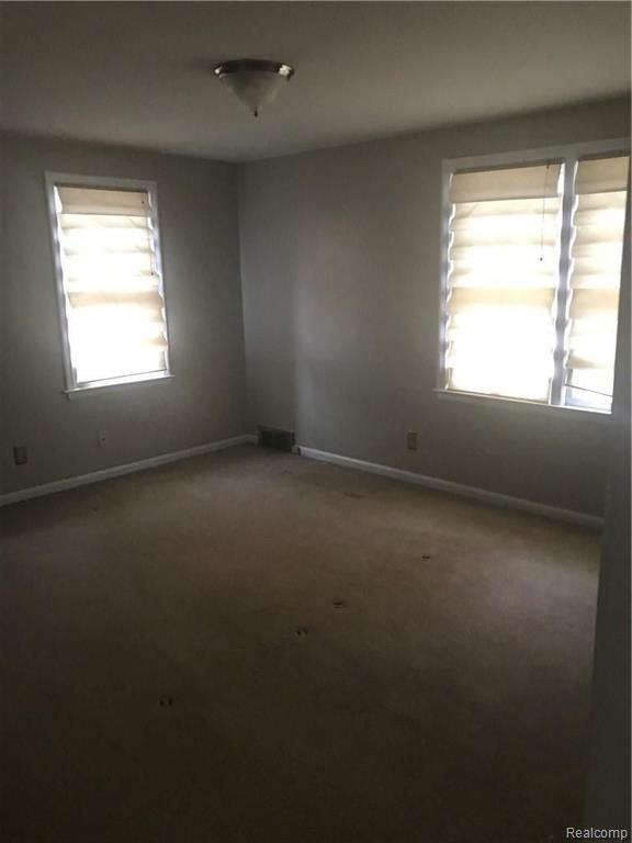 1869 Severn Road Grosse Pointe, MI 48236 - Photo 15 of 15