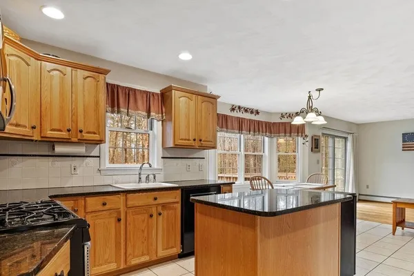 $750,000 | 22 Lakewood Drive, Alton, NH 03810