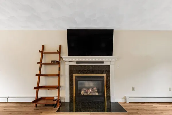 $750,000 | 22 Lakewood Drive, Alton, NH 03810
