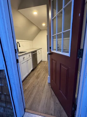 $2,200 | 368 North Elm Street, Unit 2, West Bridgewater, MA 02379