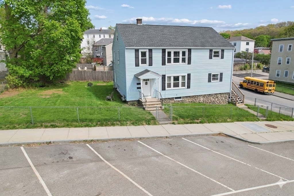 109 Hamilton Street Worcester, MA 01604 - Photo 29 of 31