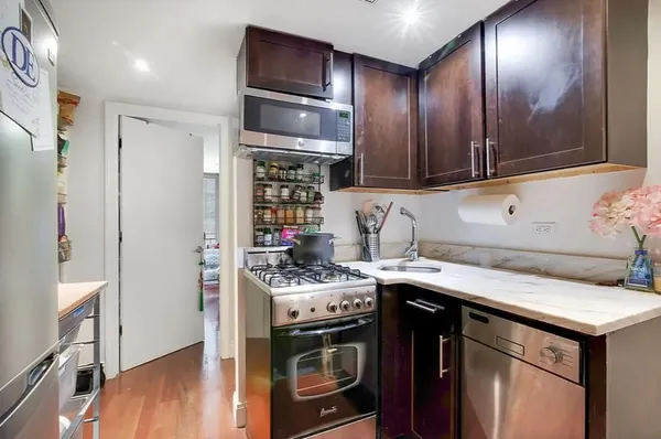 $5,125 | 129 1st Avenue, Unit 2B | East Village