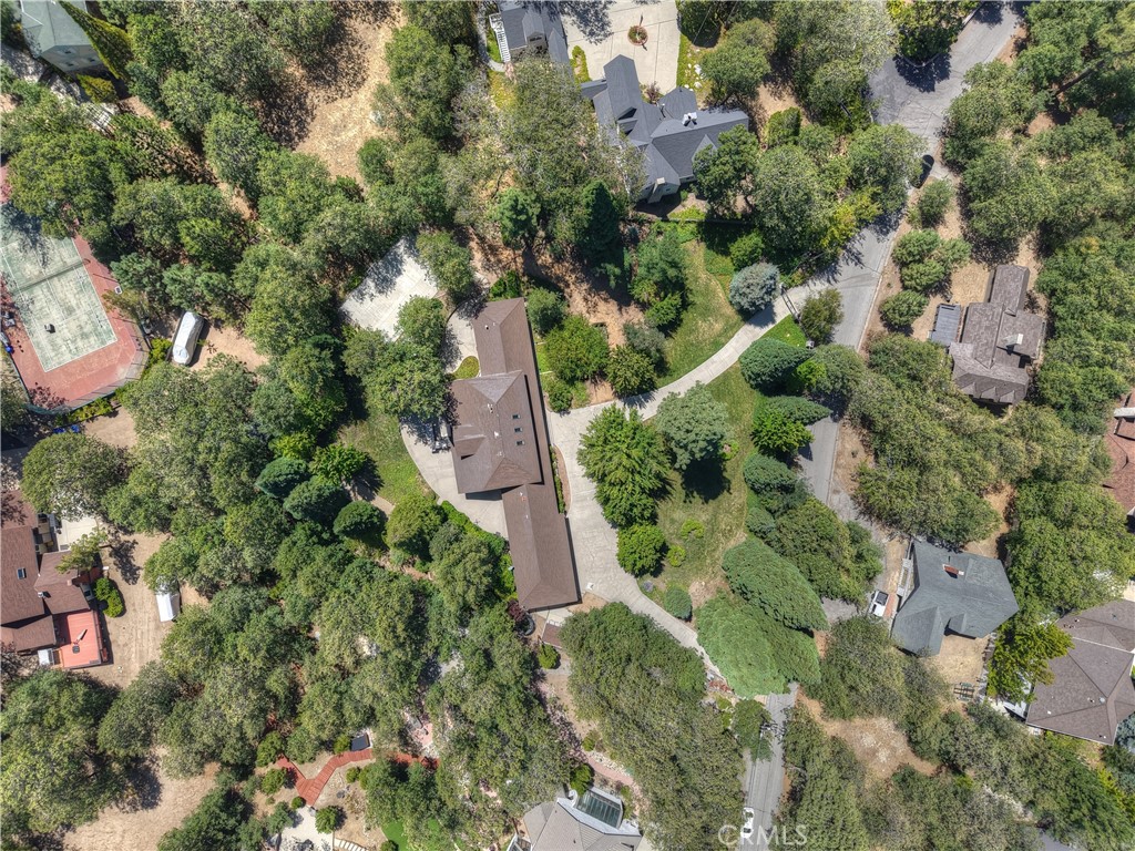 28411 North Shore Road Lake Arrowhead, CA 92352 - Photo 58 of 66 an aerial view of residential house with outdoor space and trees all around