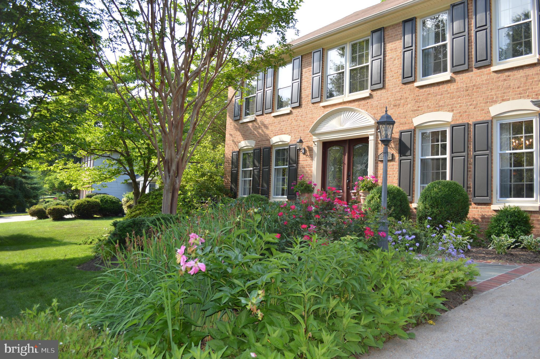 9302 Mac Swain Place Springfield, VA 22153 - Photo 3 of 69 Gallery Image 3