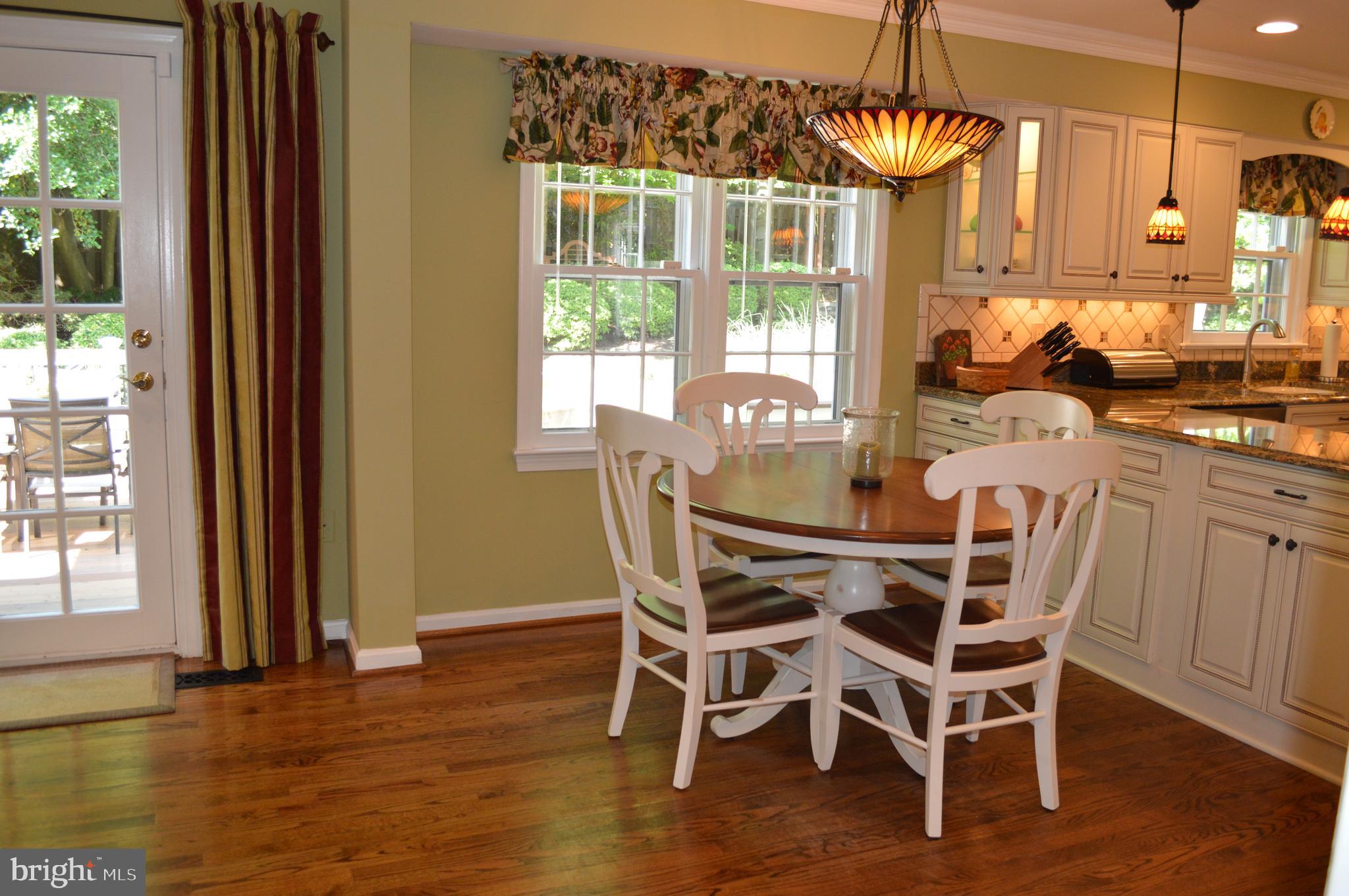 9302 Mac Swain Place Springfield, VA 22153 - Photo 10 of 69 Eat in Kitchen can seat 6 easily