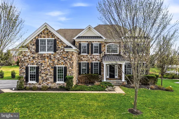 $1,845,000 | 305 Greenbank Lane, Newtown Square, PA 19073