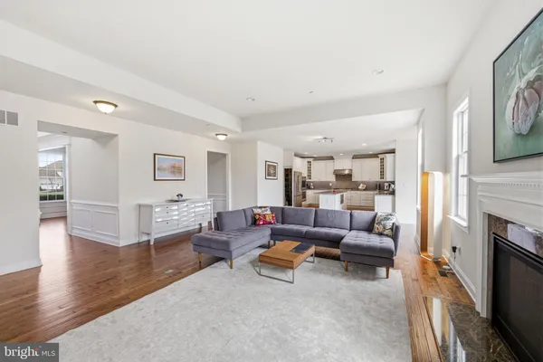 $1,845,000 | 305 Greenbank Lane, Newtown Square, PA 19073