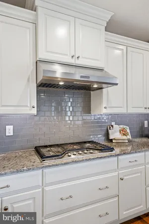 $1,845,000 | 305 Greenbank Lane, Newtown Square, PA 19073