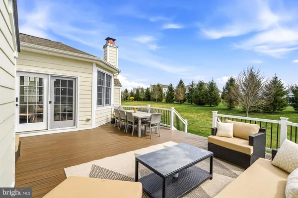 $1,845,000 | 305 Greenbank Lane, Newtown Square, PA 19073