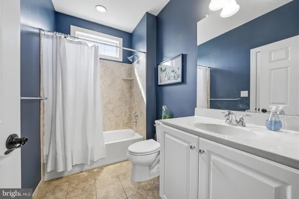 $1,845,000 | 305 Greenbank Lane, Newtown Square, PA 19073