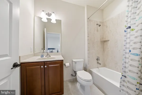 $1,845,000 | 305 Greenbank Lane, Newtown Square, PA 19073