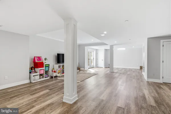 $1,845,000 | 305 Greenbank Lane, Newtown Square, PA 19073