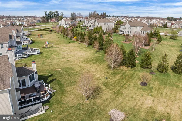 $1,845,000 | 305 Greenbank Lane, Newtown Square, PA 19073