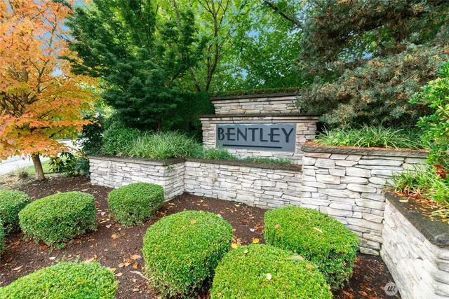 $2,185,750 | 14713 98th Avenue Northeast, Bothell, WA 98011