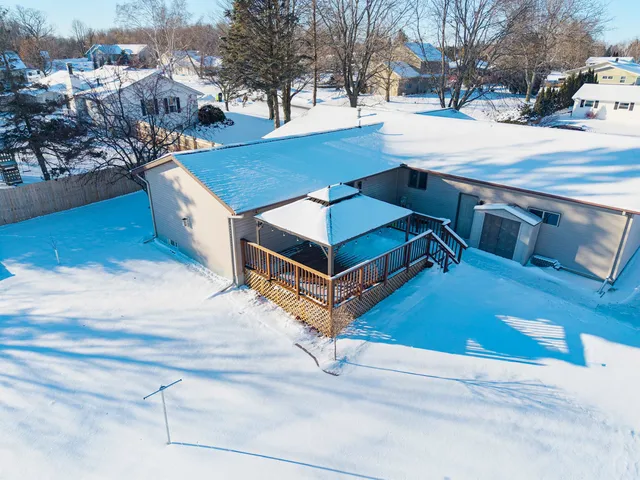 $304,900 | 1506 Coolidge Street, New Holstein, WI 53061