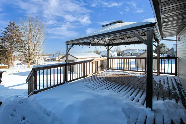 $304,900 | 1506 Coolidge Street, New Holstein, WI 53061