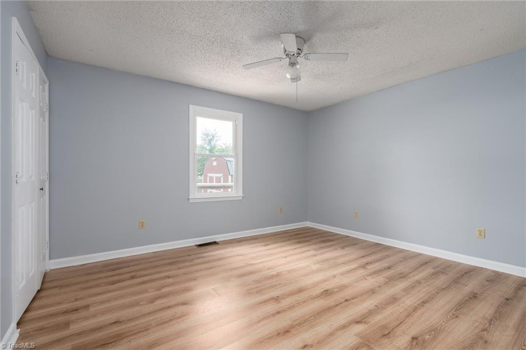 3606 Edgefield Road Greensboro, NC 27409 - Photo 21 of 41 Bedroom #1