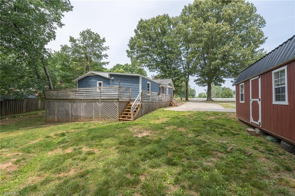 3606 Edgefield Road Greensboro, NC 27409 - Photo 33 of 41 Gallery Image 33